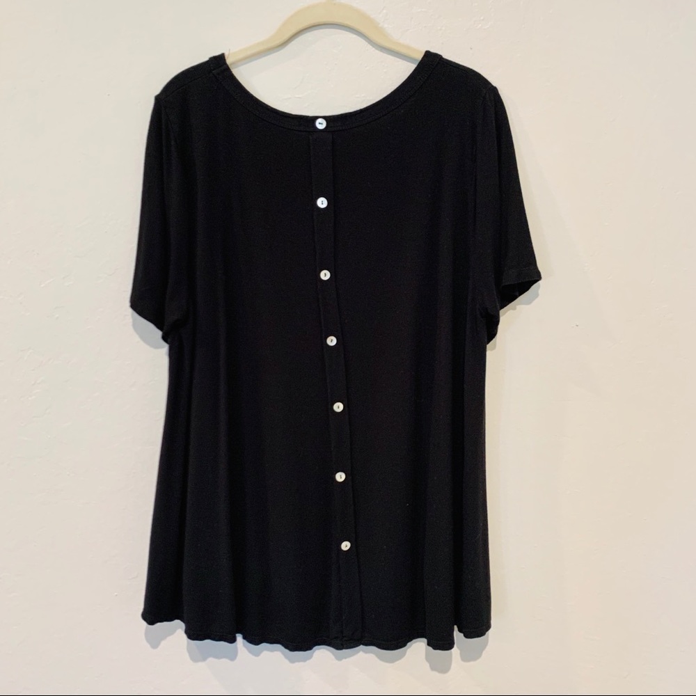 Black Flowey Top with Pearl Sheen Buttons